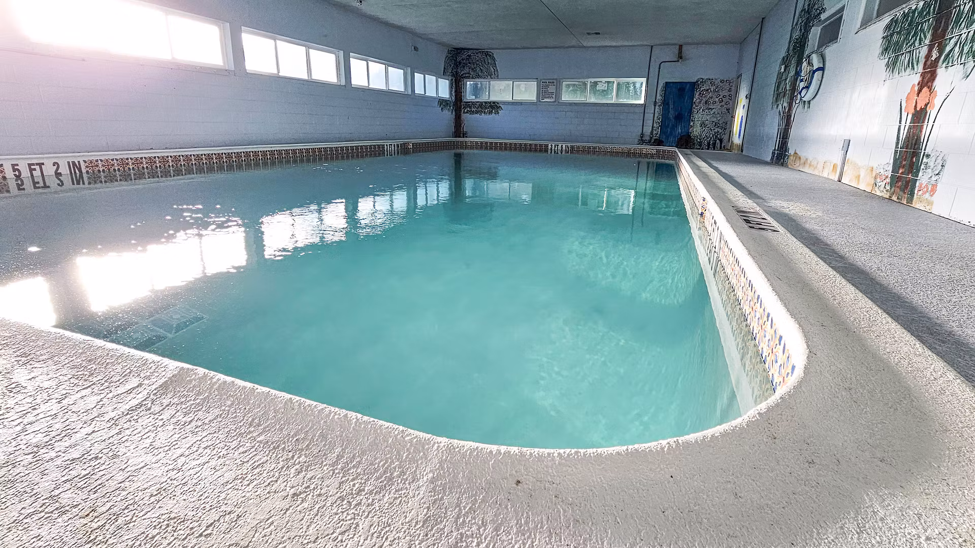 swimming pool